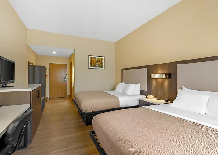 Quality Inn & Suites Bellville - Mansfield